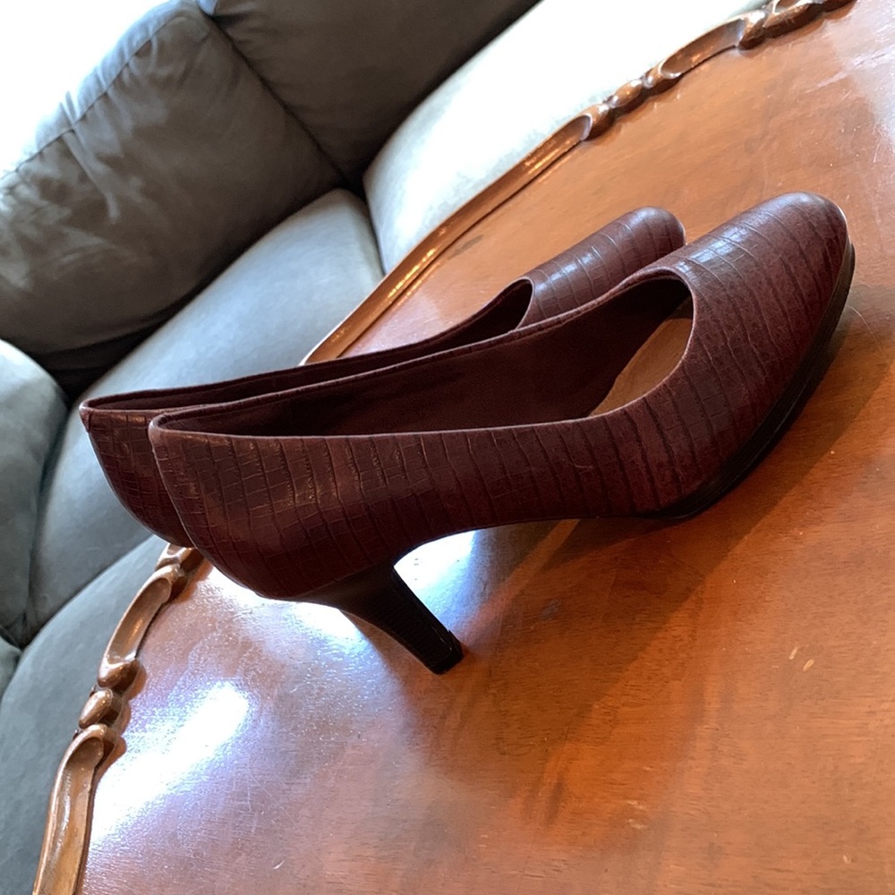 Pump - size 5.5 - Picture 3 of 6